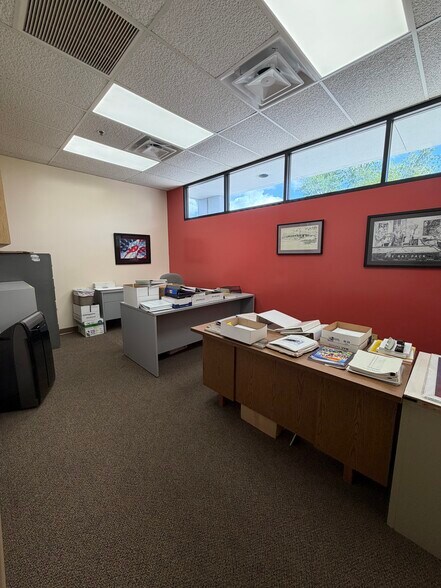 More Photos Of 4498 Vineland Rd, Orlando Flex For Lease