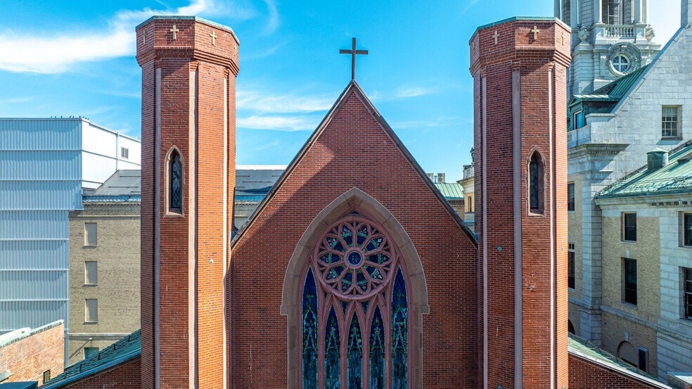 More Photos Of 15 Chestnut St, Portland Specialty For Sale