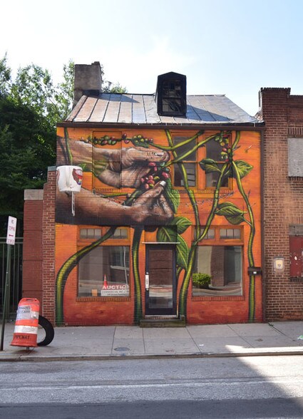 More Photos Of 713 Pratt St, Baltimore Freestanding For Sale