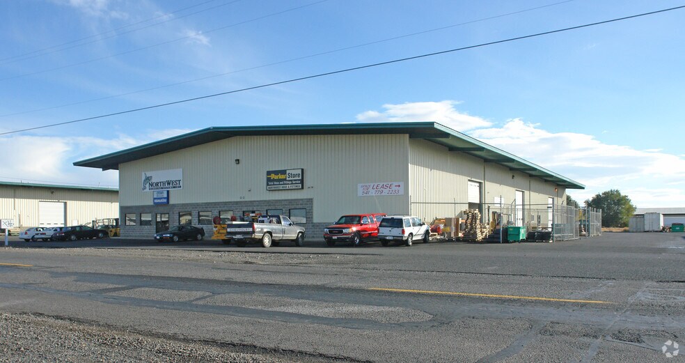 Primary Photo Of 1909-1915 S 14th St, Yakima Warehouse For Lease