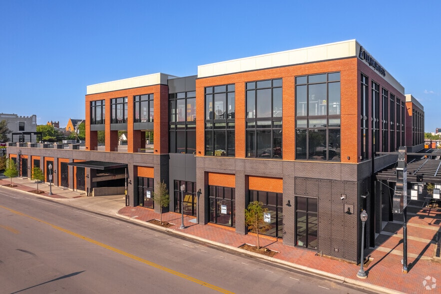 More Photos Of 701 W Magnolia Ave, Fort Worth Unknown For Lease
