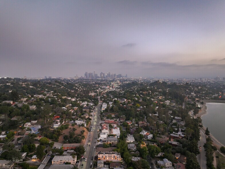 More Photos Of 2305 Glendale Blvd, Los Angeles Apartments For Sale