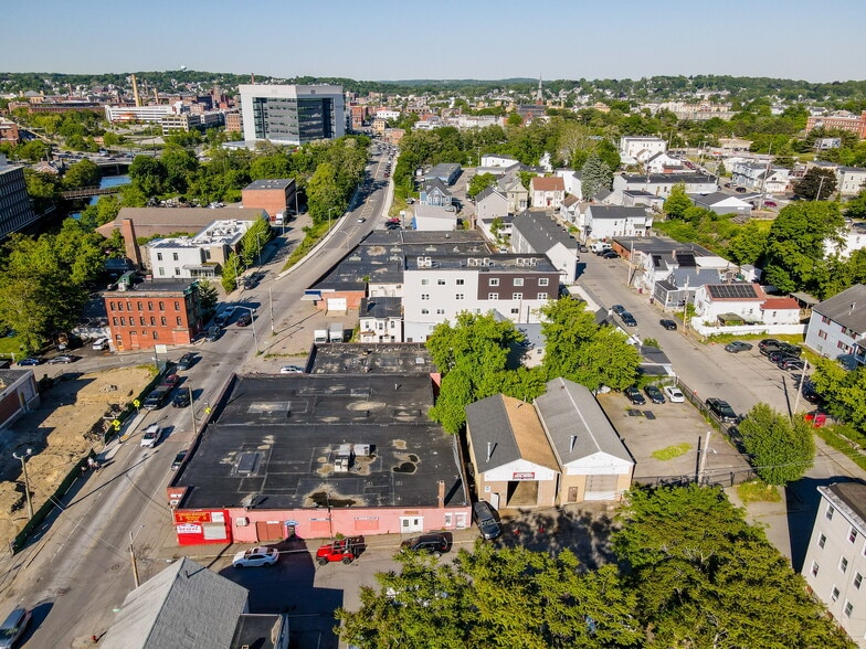 More Photos Of 12 Carlton St, Lowell Auto Repair For Sale