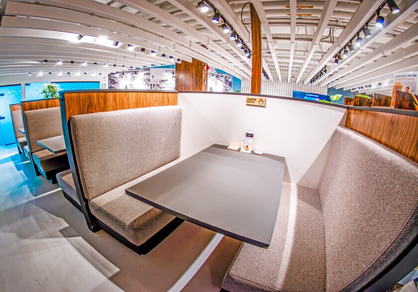 More Photos Of 252 W Esplanade, North Vancouver Coworking Space