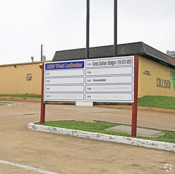 More Photos Of 3880 Ledbetter Dr W, Dallas Flex For Lease