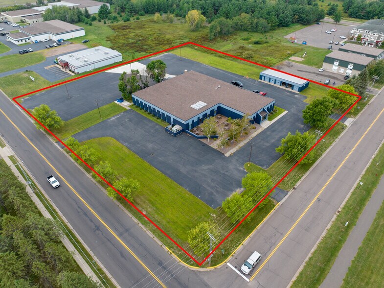 More Photos Of 310 W South St, Rice Lake Manufacturing For Lease