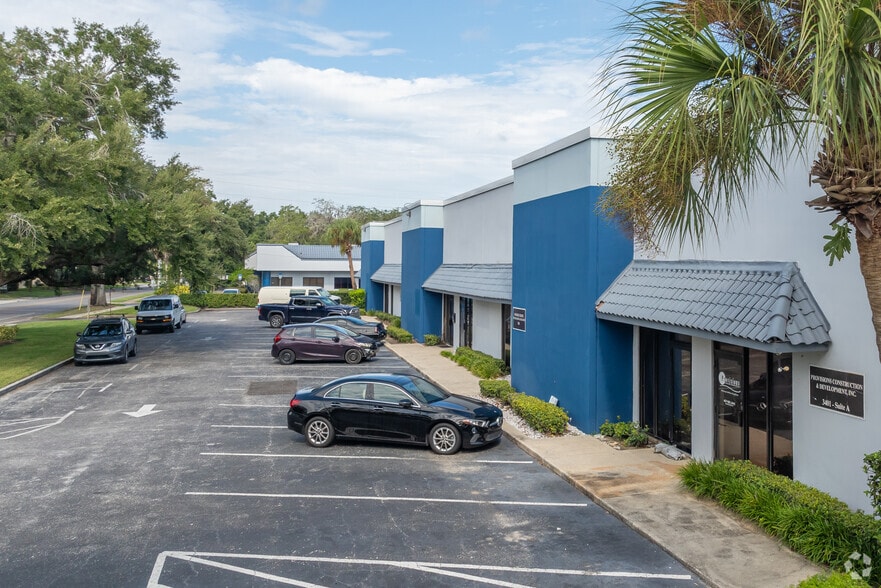 More Photos Of 3443-3479 Parkway Center Ct, Orlando Unknown For Lease