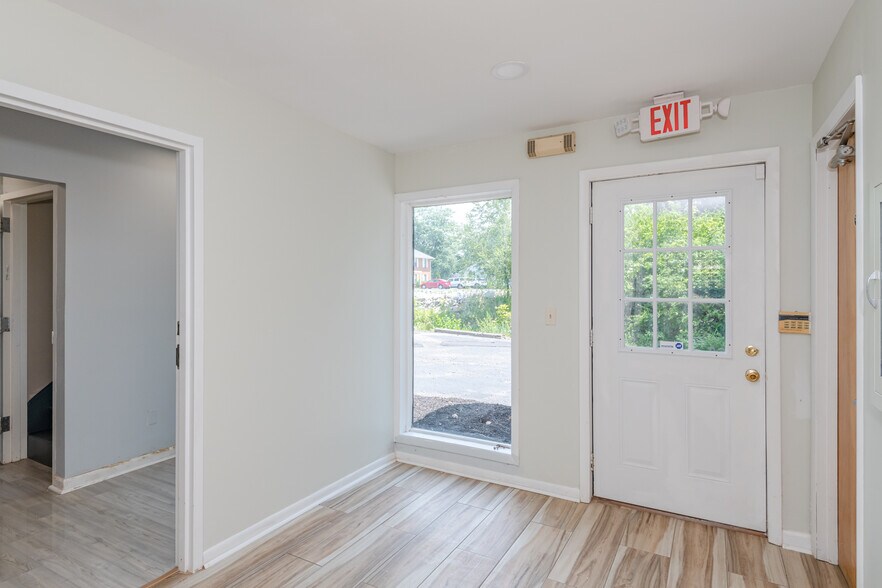 More Photos Of 6750 Brandt Pike, Huber Heights Medical For Sale