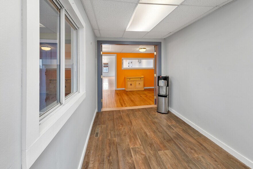 More Photos Of 141 Main St, Alton Storefront Retail Residential For Sale