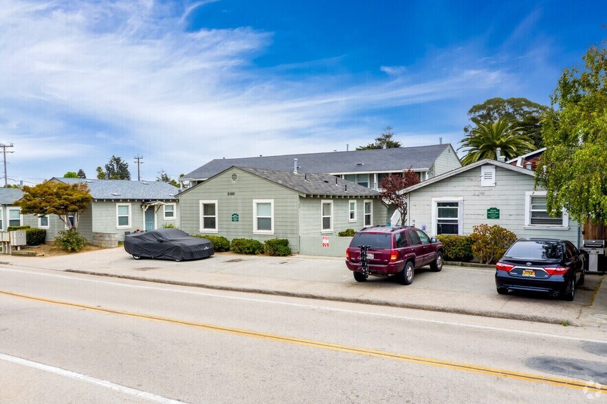 More Photos Of 21661 E Cliff Dr, Santa Cruz Apartments For Sale