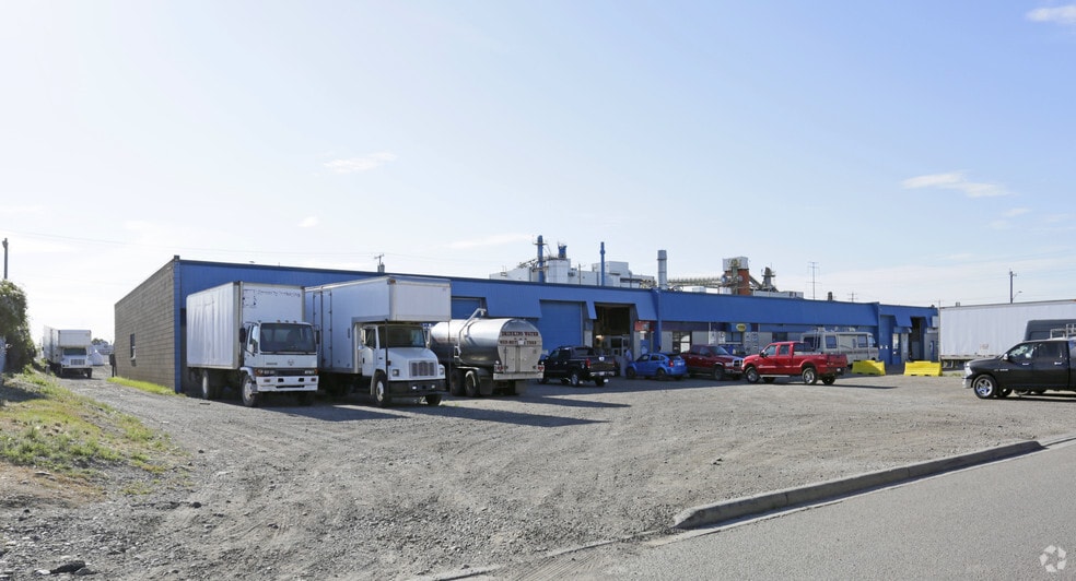 More Photos Of 4150 14A St SE, Calgary Warehouse For Lease