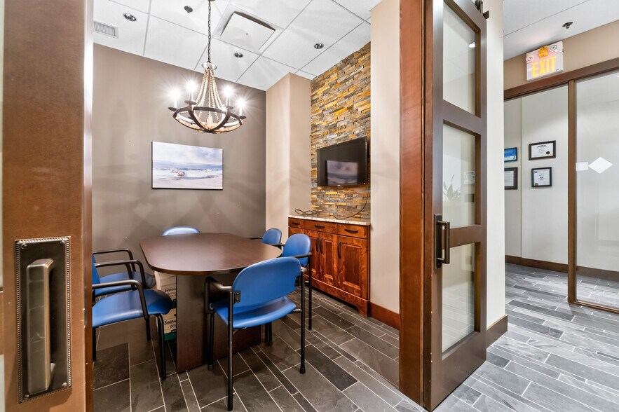 More Photos Of 8047 199th St, Langley Office For Sale