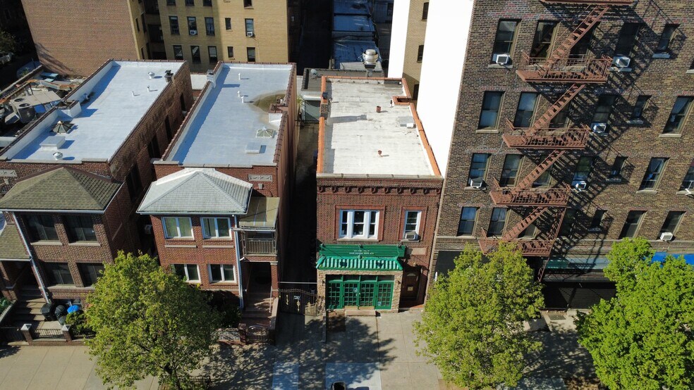 More Photos Of 33-10 28th Ave, Astoria Land For Sale