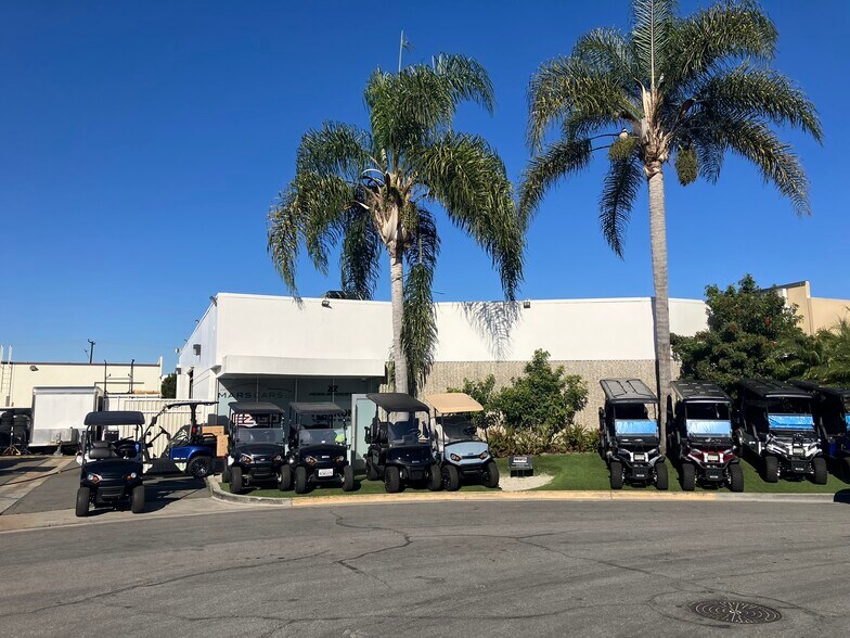 Primary Photo Of 7261 Mars Dr, Huntington Beach Manufacturing For Sale