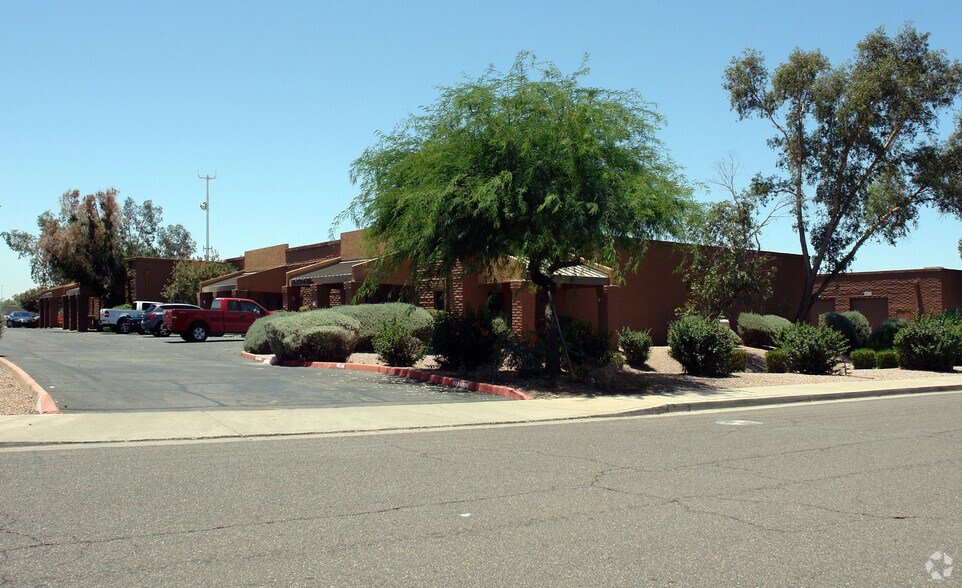 Primary Photo Of 7750 E Redfield Dr, Scottsdale Distribution For Lease