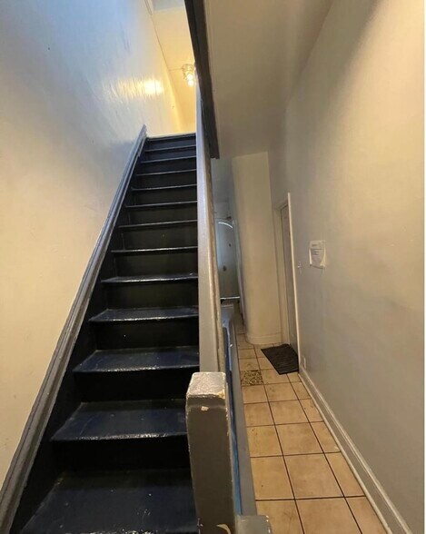 More Photos Of 4118 W Girard Ave, Philadelphia Specialty For Sale