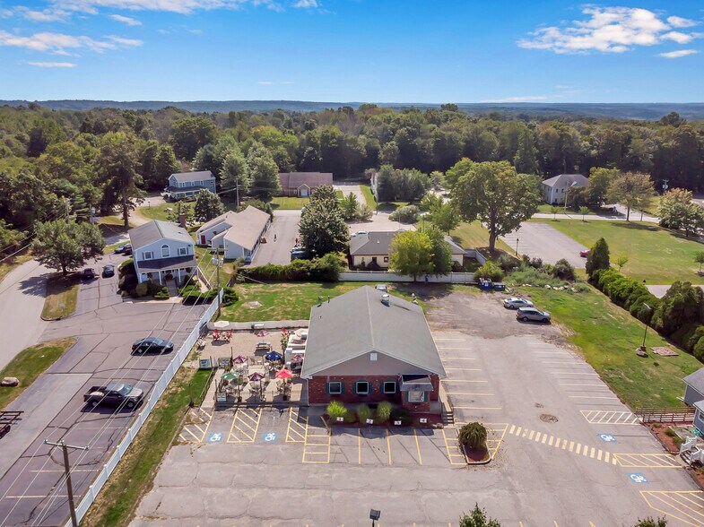 More Photos Of 50-54 Main St, Hebron Restaurant For Lease