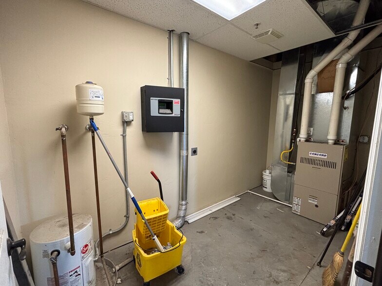 More Photos Of 703 Greenway Dr, Fruita Warehouse For Lease