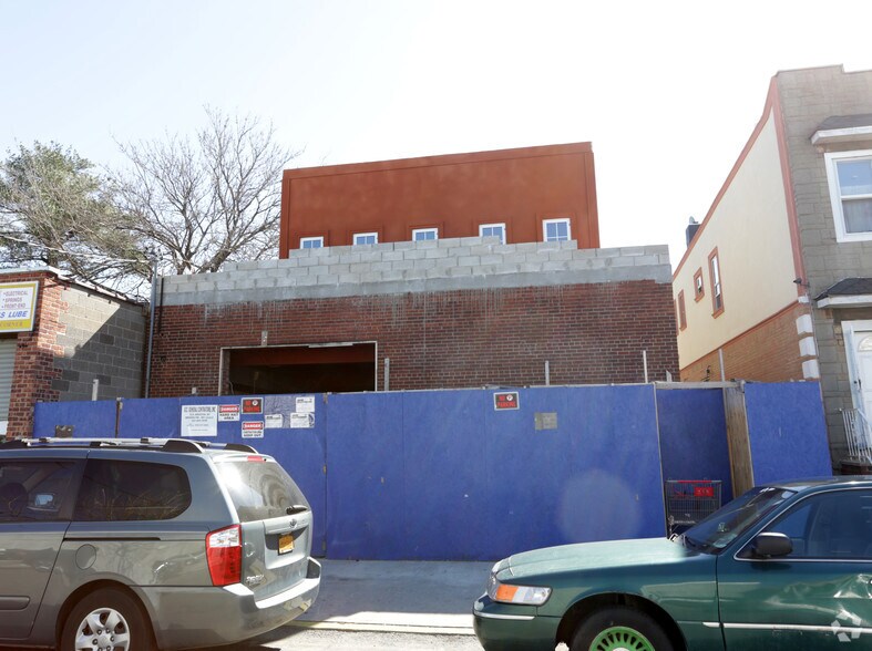 More Photos Of 9028 Krier Pl, Brooklyn Warehouse For Lease