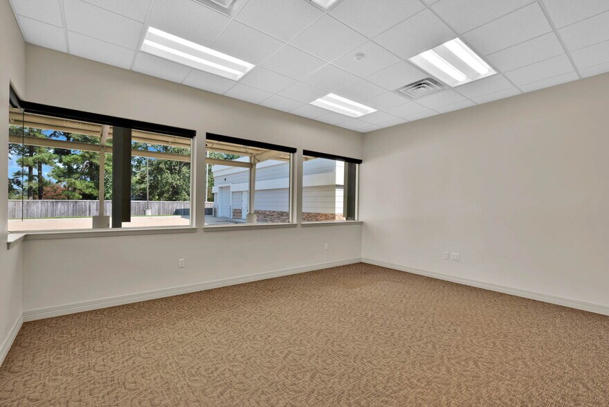 More Photos Of 8509 Line Ave, Shreveport Office For Sale