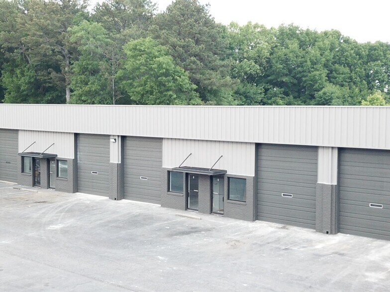 Primary Photo Of 76 Bay Creek Rd, Loganville Warehouse For Lease