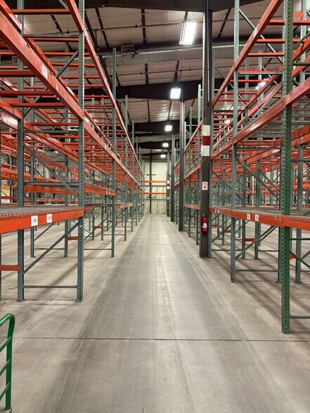 More Photos Of 1200 E US Highway 169, Grand Rapids Industrial For Lease