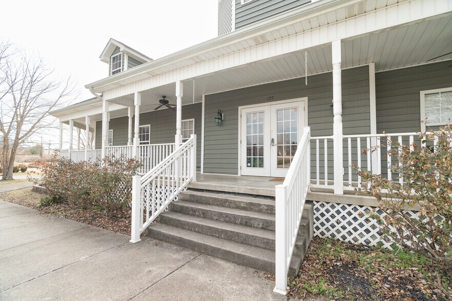 More Photos Of 130 Willowcreek Blvd, Sweetwater Medical For Sale