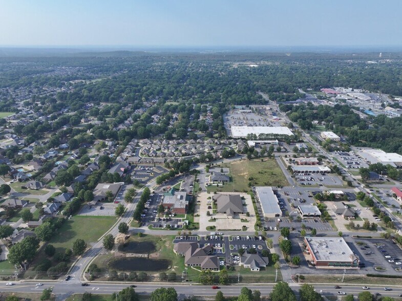 More Photos Of 3025 Fountain Dr, Conway Medical For Lease