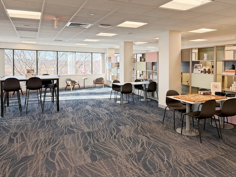 More Photos Of 2 Granite Ave, Milton Coworking Space