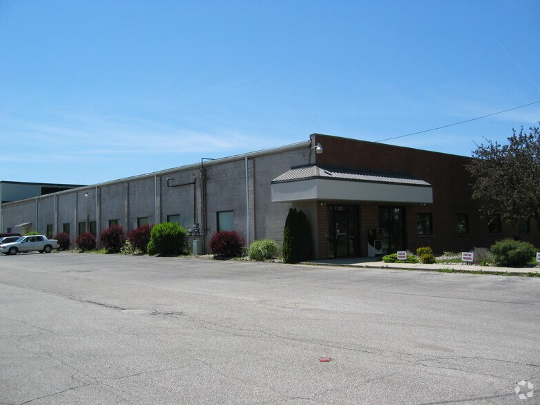 More Photos Of 127-129 Industrial Ave, Coldwater Manufacturing For Lease