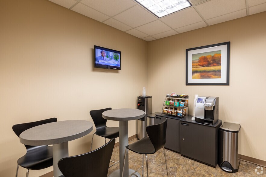 More Photos Of 445 Hamilton Ave, White Plains Coworking Space