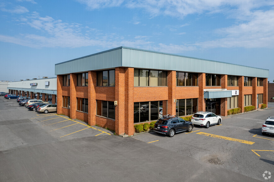 Primary Photo Of 151 Boul De Mortagne, Boucherville Flex For Lease