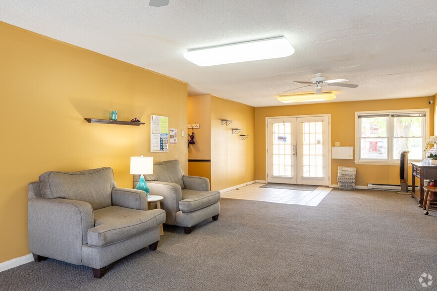 More Photos Of 1833 Seven Pines Rd, Springfield Apartments For Sale