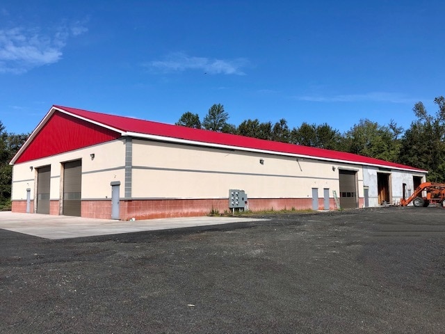 Primary Photo Of 33 Old Amity Rd, Bethany Flex For Lease