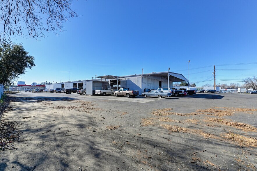 More Photos Of 1441 Richards Blvd, Sacramento Service For Lease