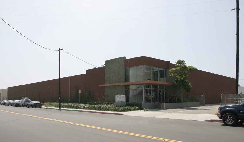 More Photos Of 2040 E Maple Ave, El Segundo Unknown For Lease