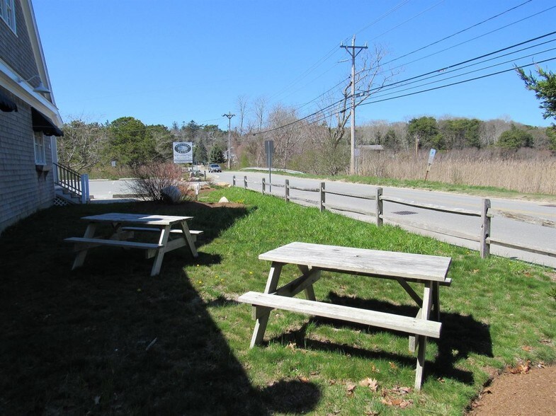 More Photos Of 14 Truro Center Rd, Truro Freestanding For Lease