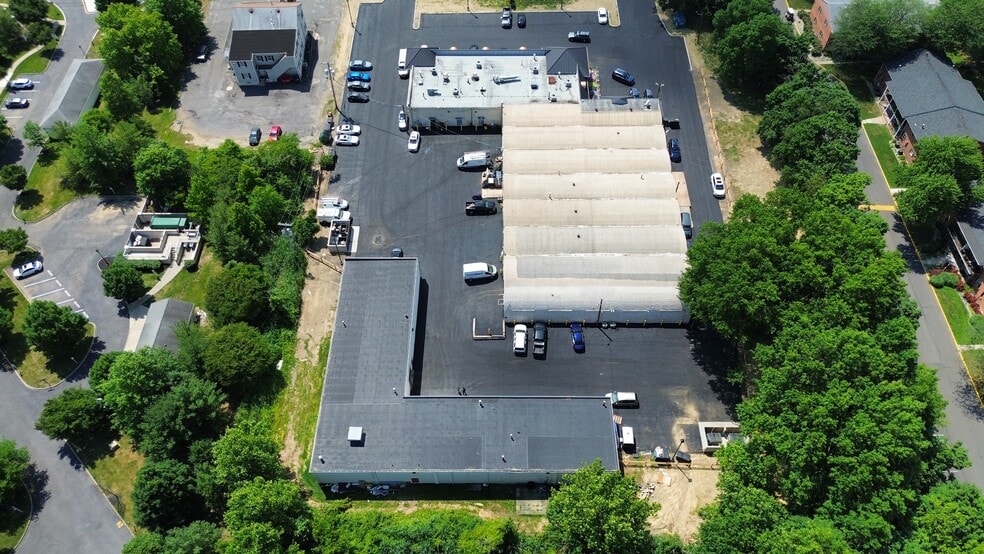 More Photos Of 179a South St, Freehold Unknown For Lease