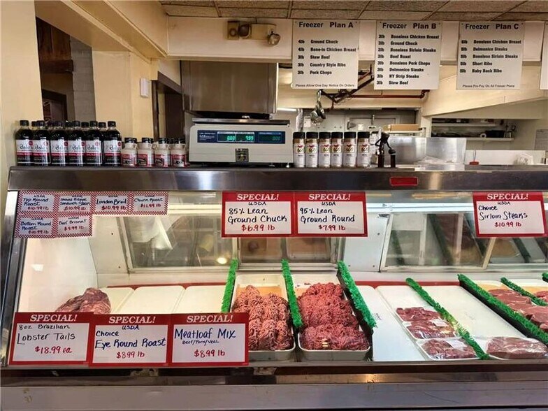 More Photos Of 40 Main St, South Glens Falls Freestanding For Sale