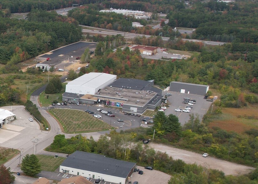 More Photos Of 15 Lund Rd, Saco Light Manufacturing For Lease