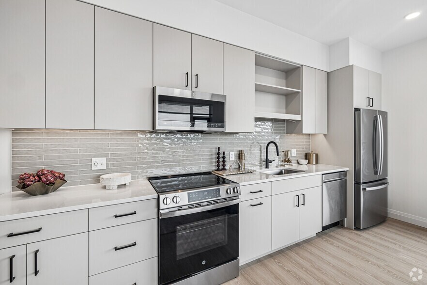 More Photos Of 93 Bennington St, Revere Apartments For Lease