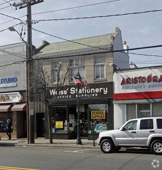 Primary Photo Of 438 Central Ave, Cedarhurst Office For Lease