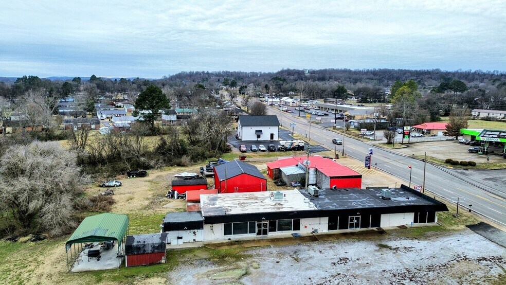 More Photos Of 925 Mill St, Pulaski Office For Sale