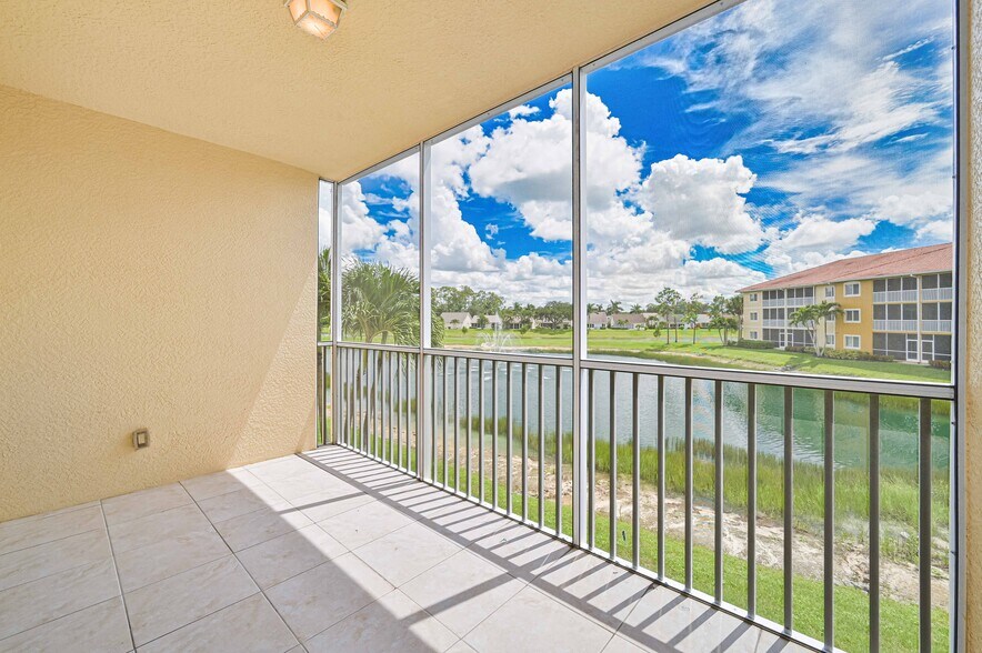 More Photos Of 10000-10030 Maddox Ln, Bonita Springs Apartments For Sale