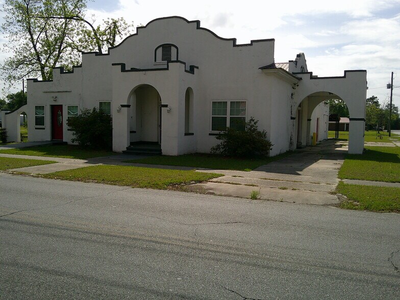 More Photos Of 970 McDonald St, Waycross Flex For Sale