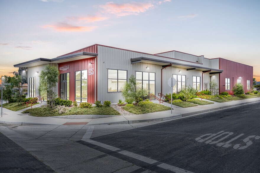 More Photos Of 2247 S Depot St, Santa Maria Office For Sale