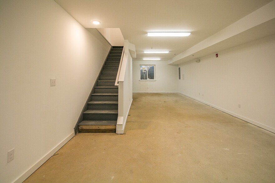 More Photos Of 2304-2310 N Broad St, Philadelphia Storefront For Lease