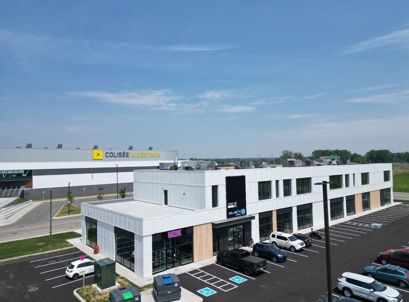 Primary Photo Of 2605 St Des Vitrines, Trois-Rivières Office For Lease