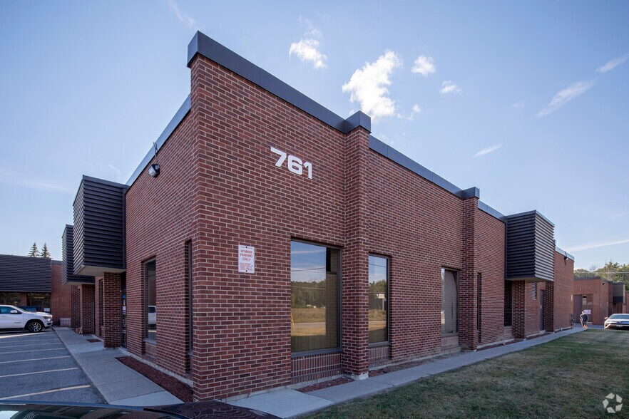 More Photos Of 761-767 Mckay Rd, Pickering Warehouse For Lease