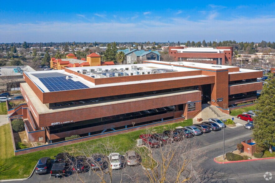 More Photos Of 6051 N Fresno St, Fresno Office For Lease